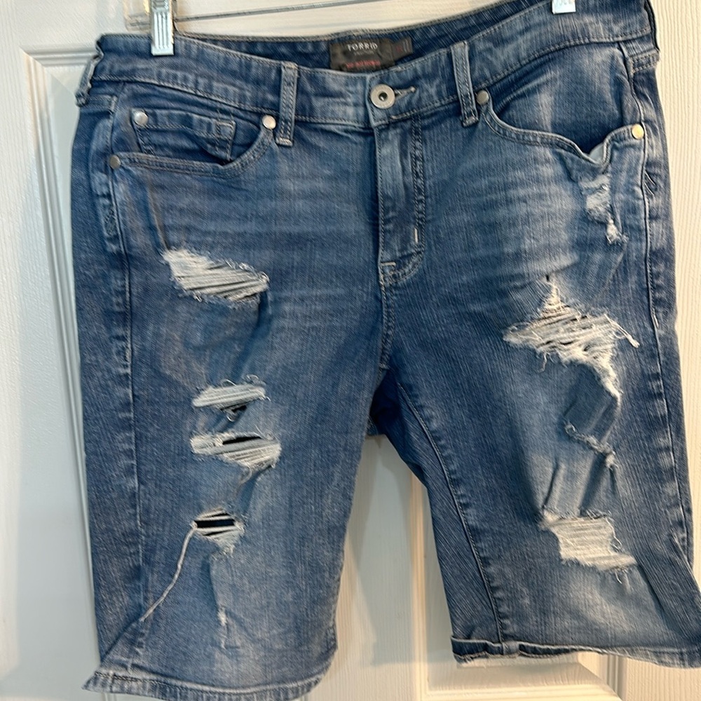 Torrid size 10 distress shorts, feel the fit style and excellent condition